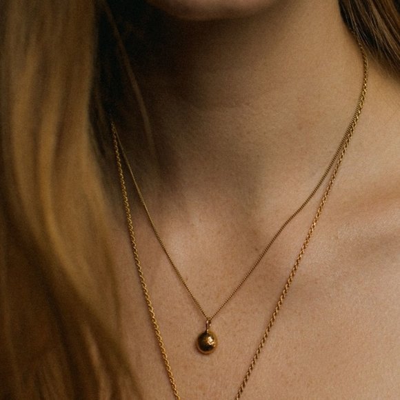 ISO Magi Necklace by Pamela Card - Picture 2 of 2